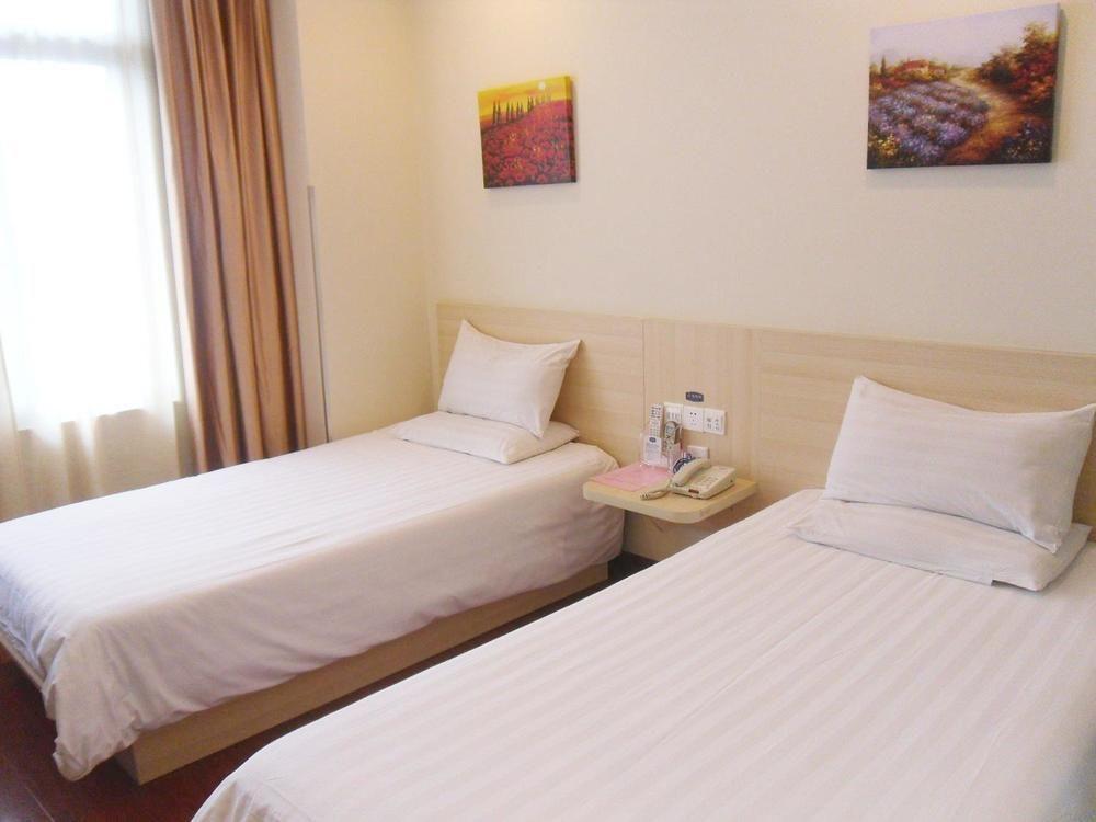 Hanting Express Shanghai Middle Sichuan Road Extérieur photo