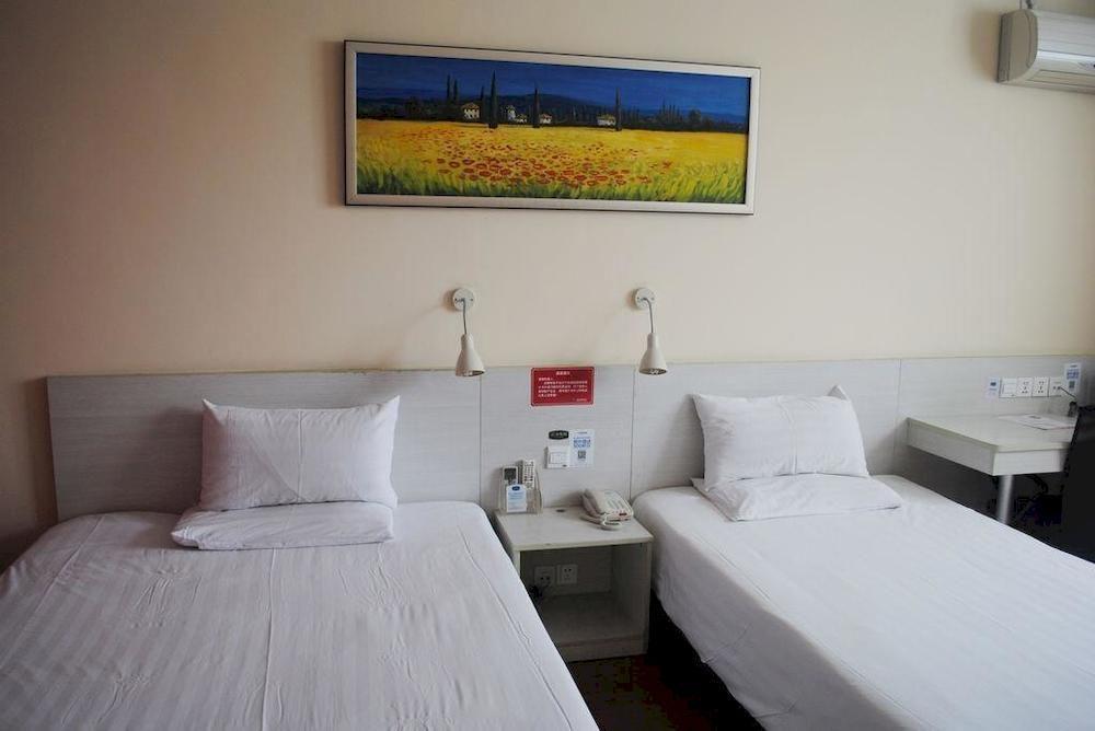 Hanting Express Shanghai Middle Sichuan Road Extérieur photo